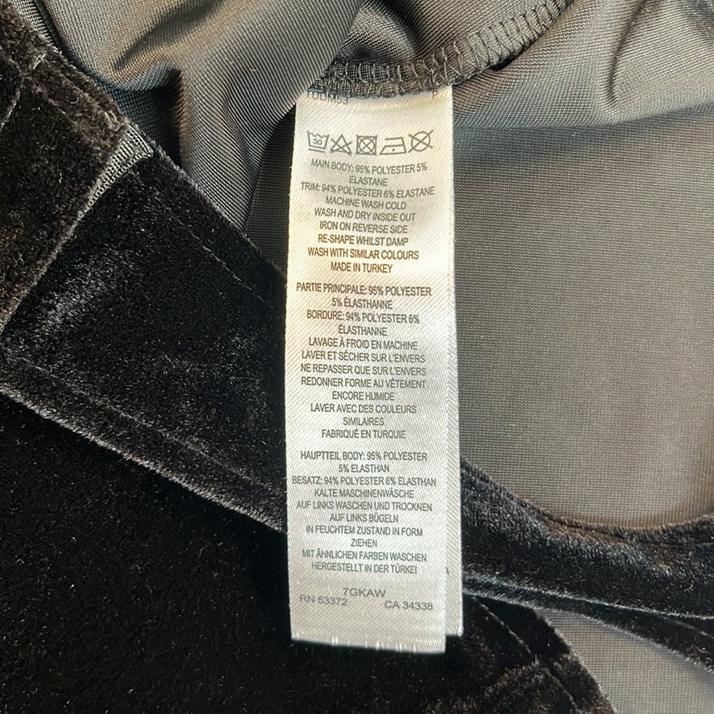 French Connection Black Velvet Long Sleeve Bodysuit NWOT - Picture 8 of 9